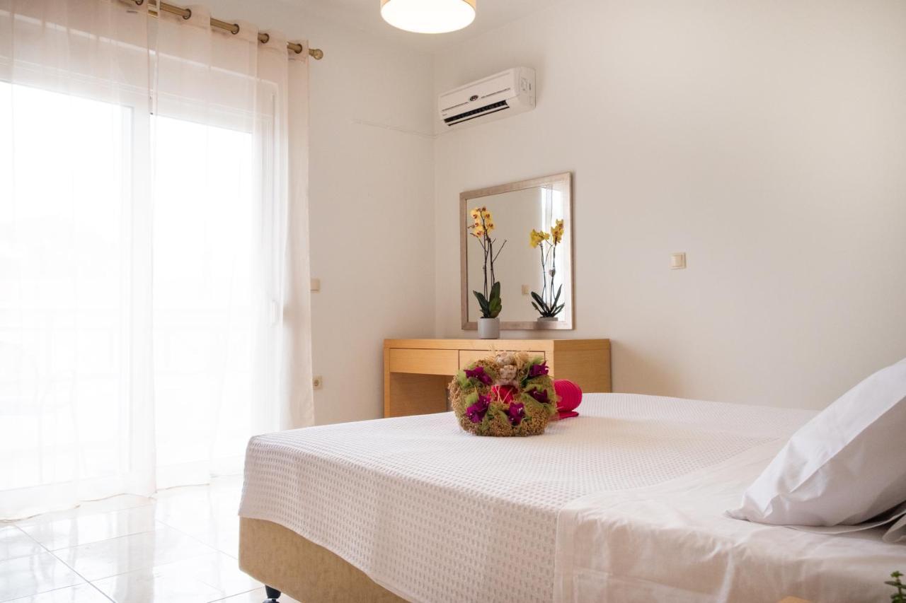 Naelia Villa Pastida Exterior photo
